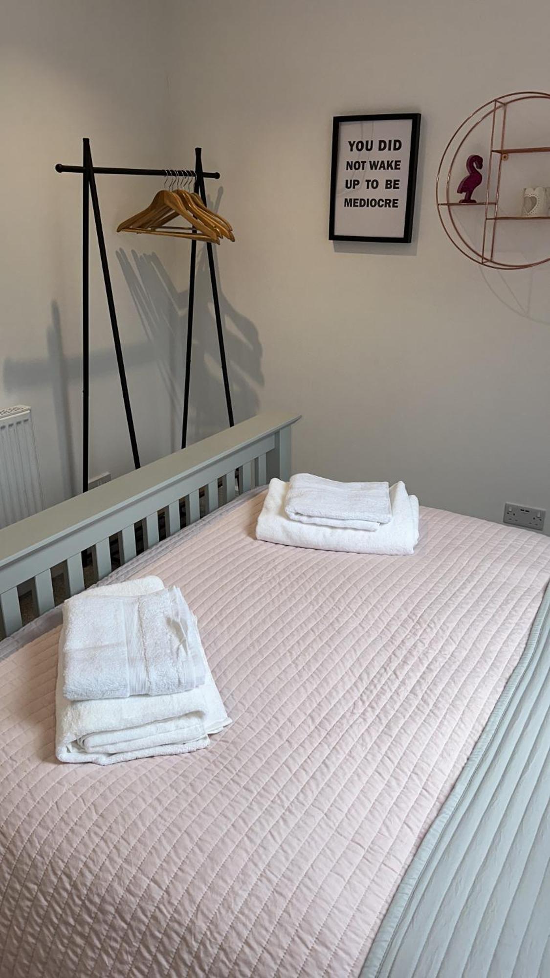 Modern Harrogate House Sleeps 10, Cinema Room & Hot Tub Exteriér fotografie